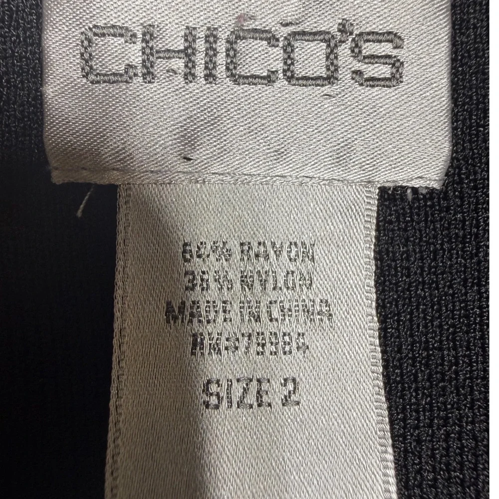 Chico's Size 2 Black Sleeveless V Neck Crochet Trim Knit Tank Top Classic Chic
